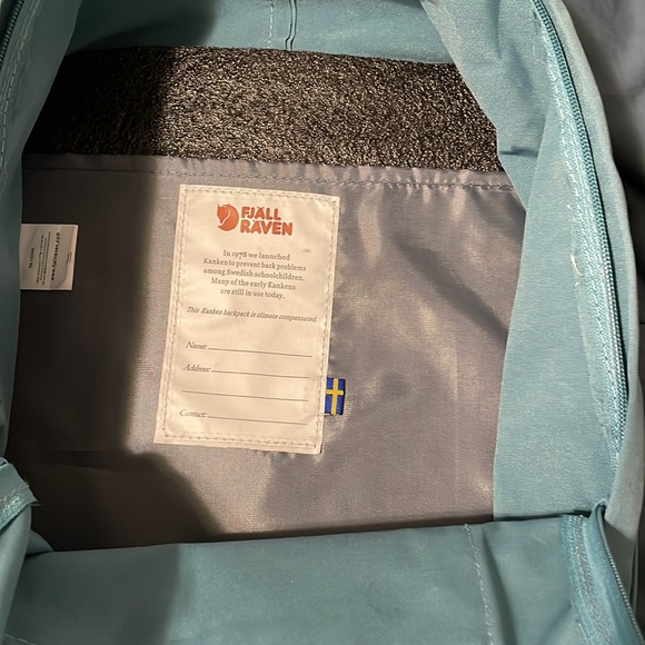 NWOT Fjall Raven Kanken Backpack - Picture 3 of 4